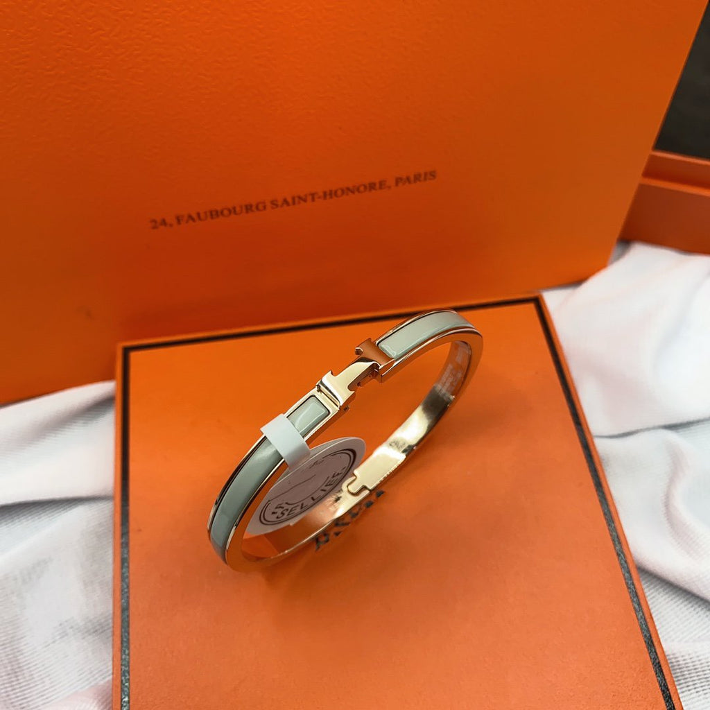 [MIRA]CLASSIC HM CLIC GREEN 8MM ENAMEL BRACELET