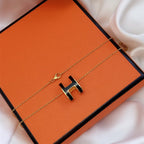 [MIRA]HM CLIC BLACK ENAMEL GOLD NECKLACE