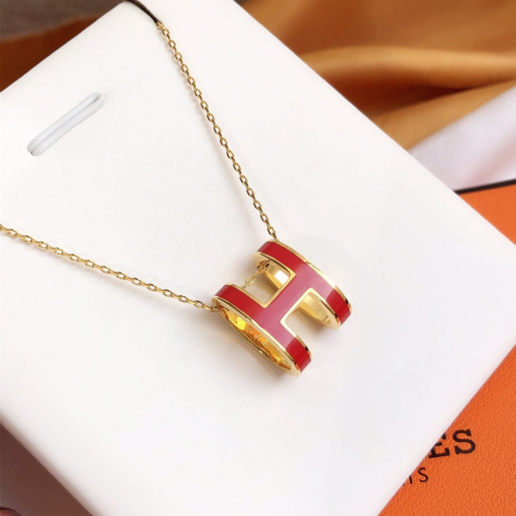 [MIRA]HM CLIC RED ENAMEL GOLD NECKLACE