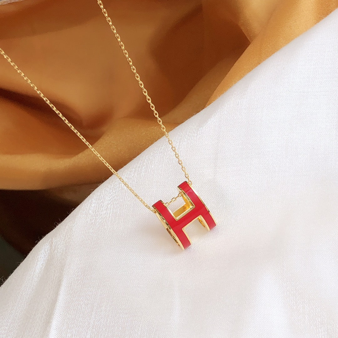 [MIRA]HM CLIC RED ENAMEL GOLD NECKLACE