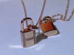 [MIRA]HM ADVANCED NICHE LOCK HEAD NECKLACE DIAMONDS