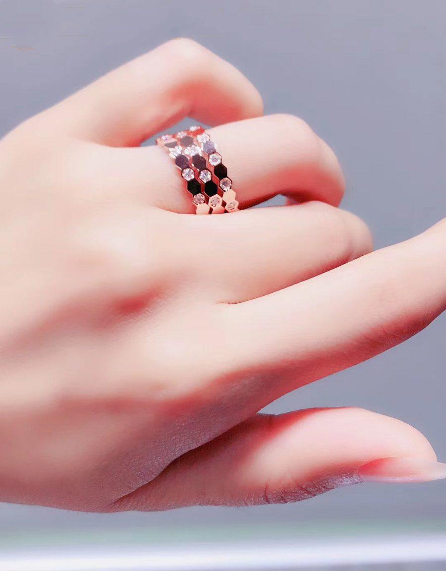 [MIRA]BEE LOVE RING PINK GOLD DIAMOND