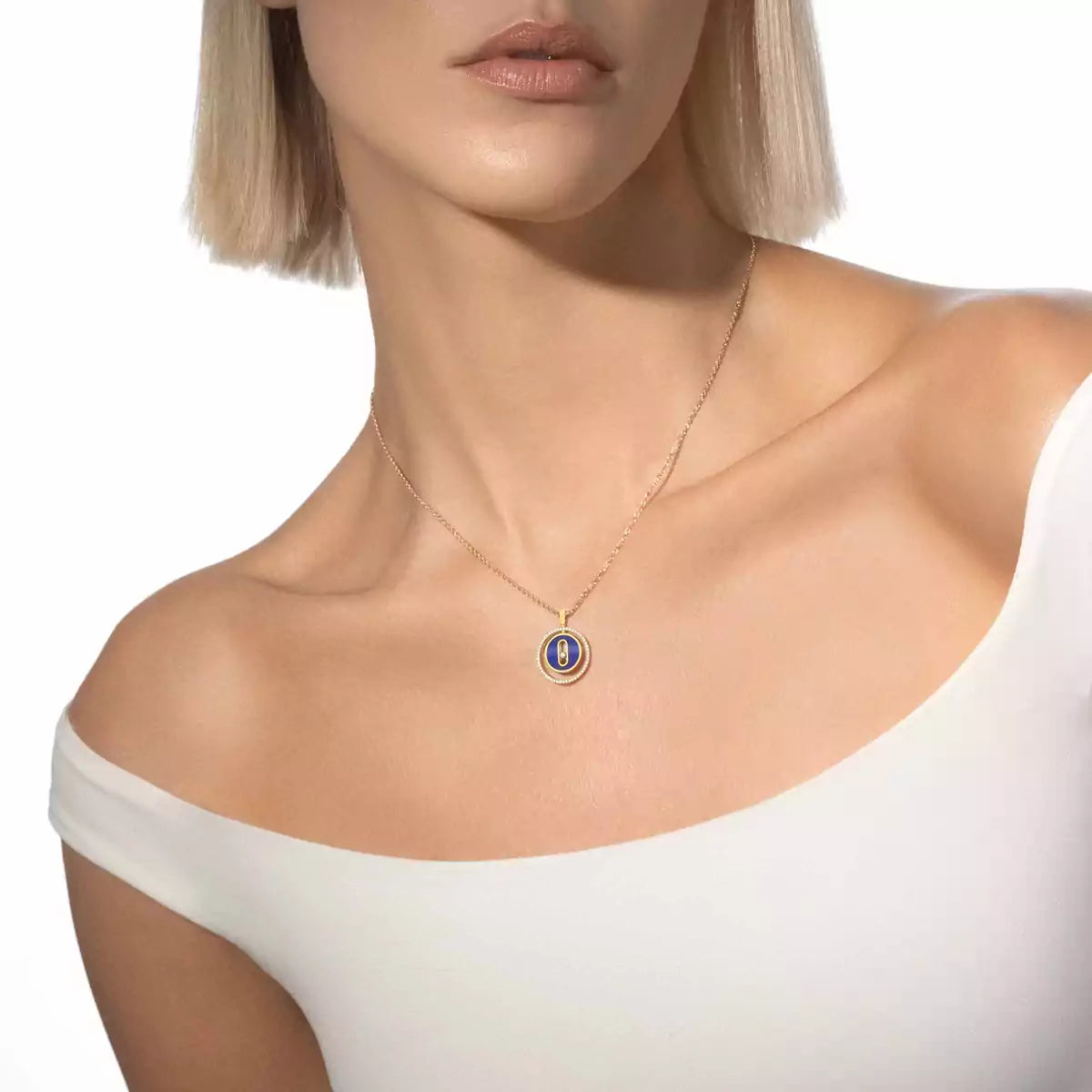 [MIRA]Lucky Move Diamond Necklace in Rose Gold and White Mother-of-Pearl