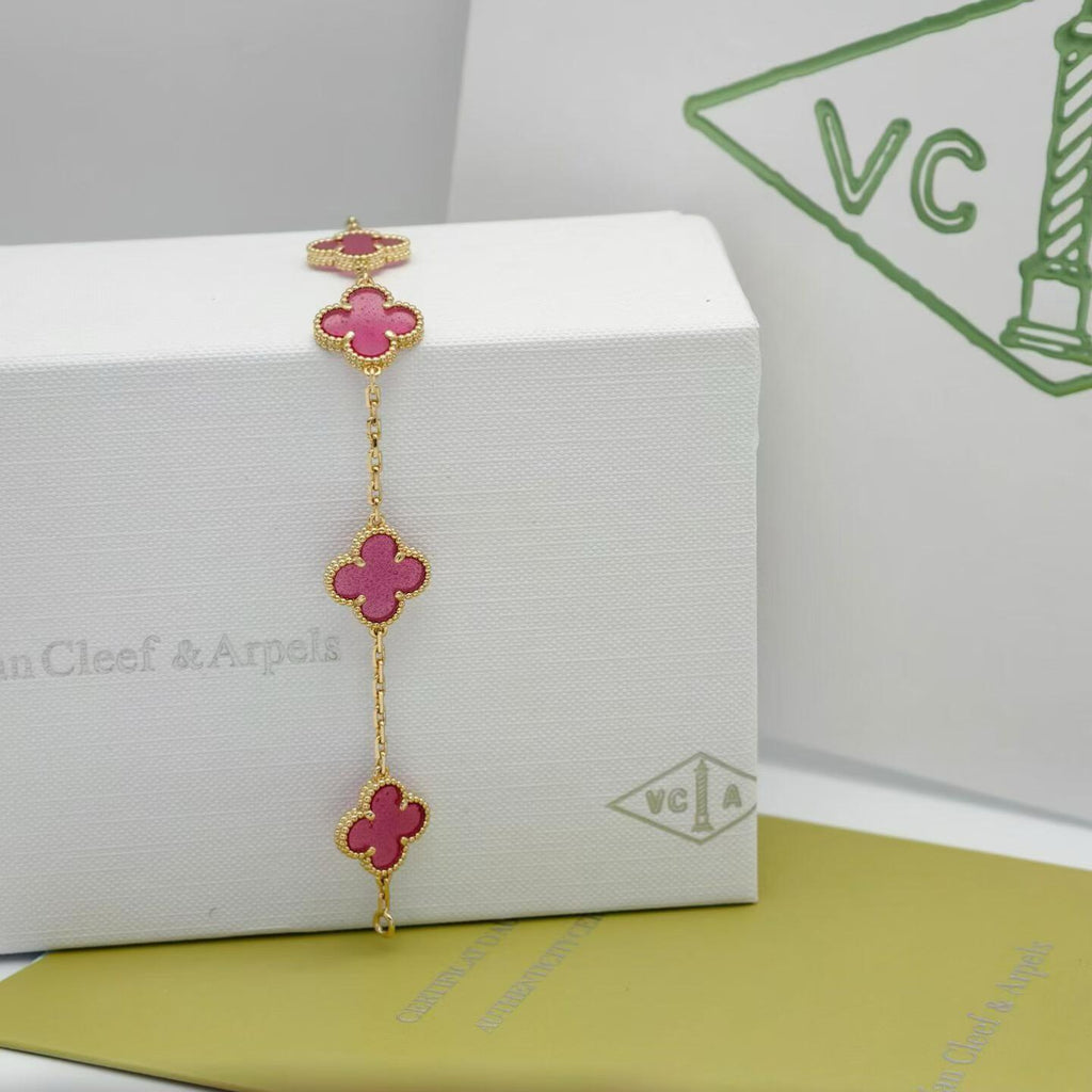 [MIRA] NEW CLOVER 5 MOTIFS PINK ENAMEL BRACELET