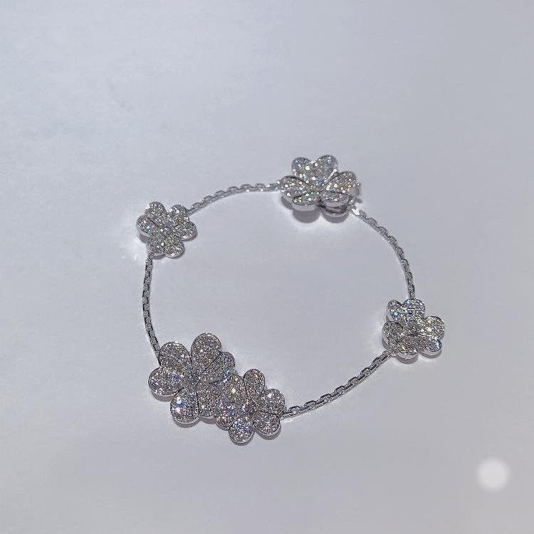 [MIRA]FRIVOLE SILVER 5 FLOWERS BRACELET
