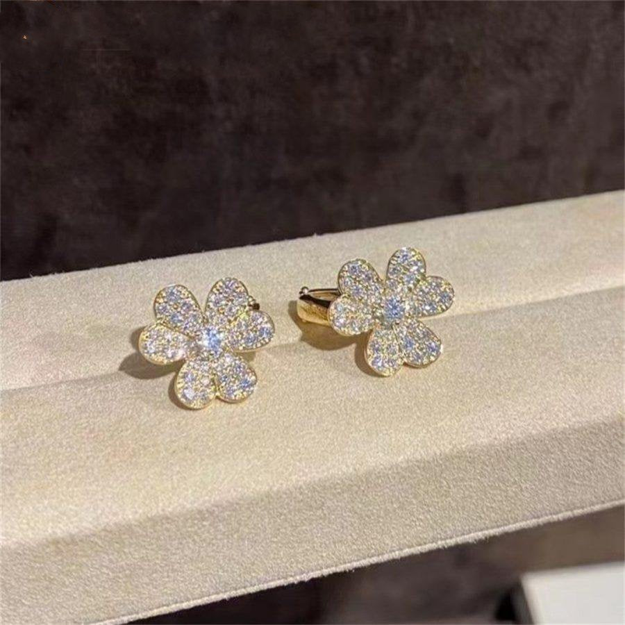 [MIRA]FRIVOLE GOLD FLOWER DIAMOND EARRINGS