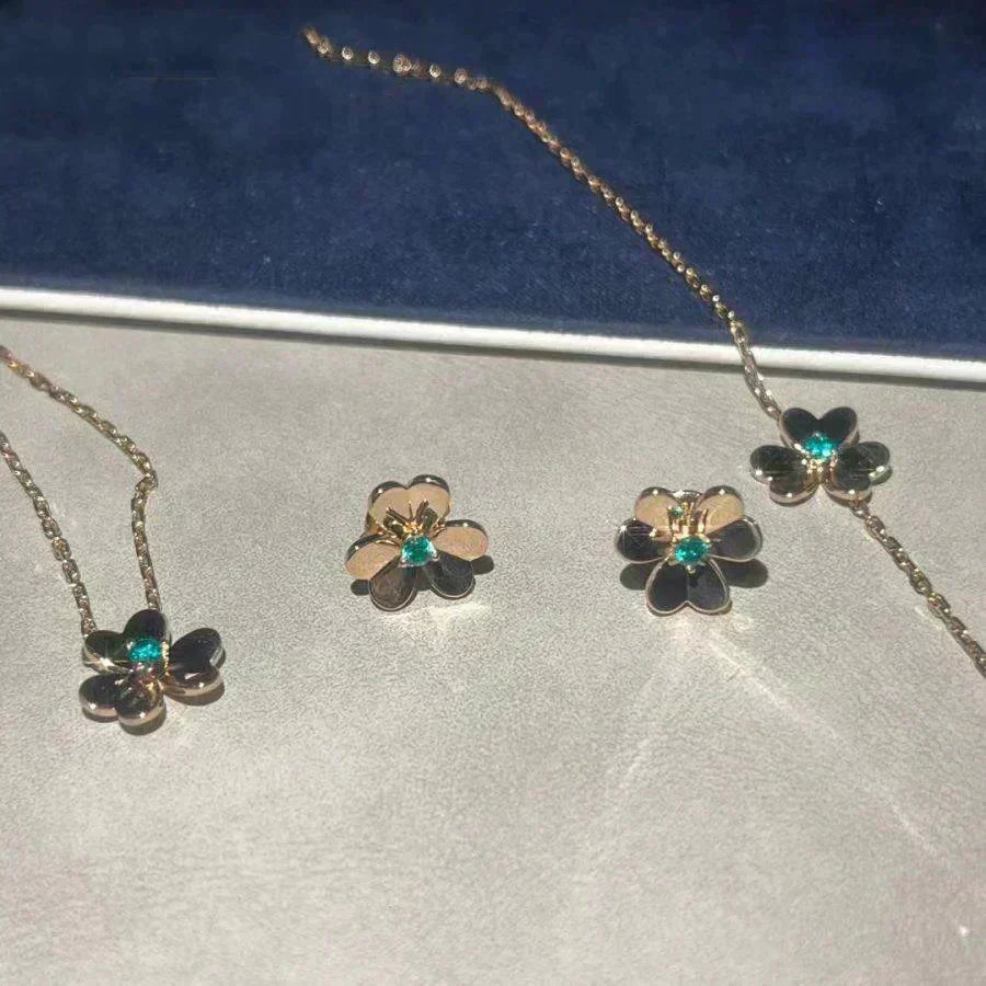 [MIRA]FRIVOLE  FLOWER MALACHITE EARRINGS