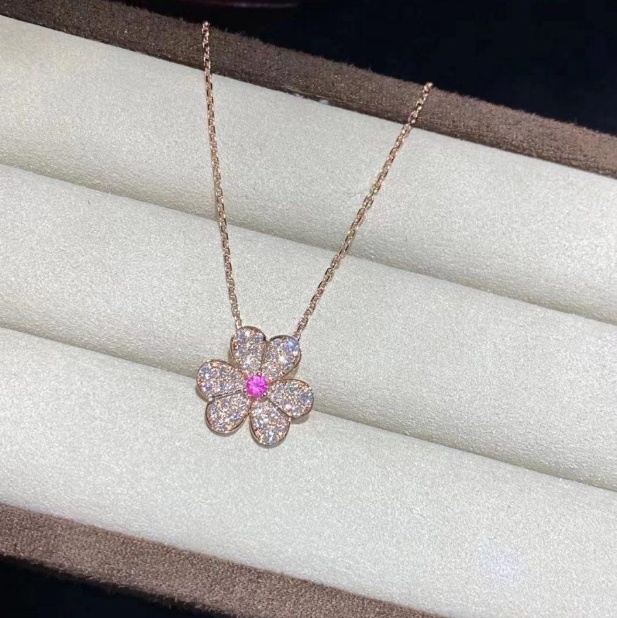 [MIRA]FRIVOLE ROSE GOLD FLOWER DIAMOND NECKLACE