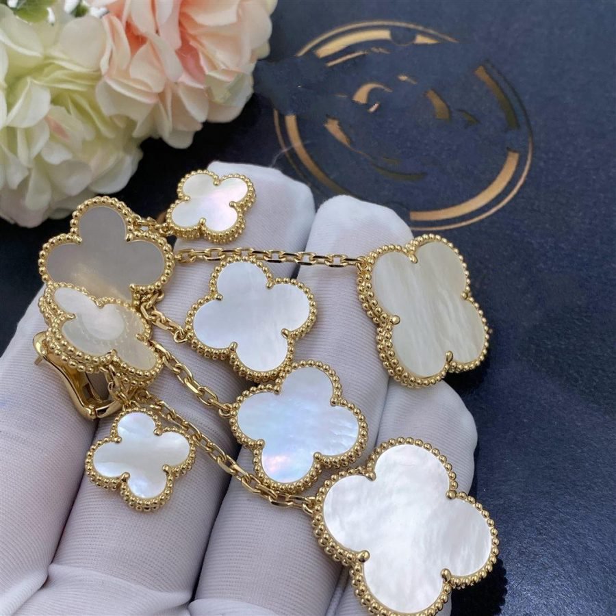 [MIRA]CLOVER EARRINGS WHITE MOP 4 MOTIFS GOLD