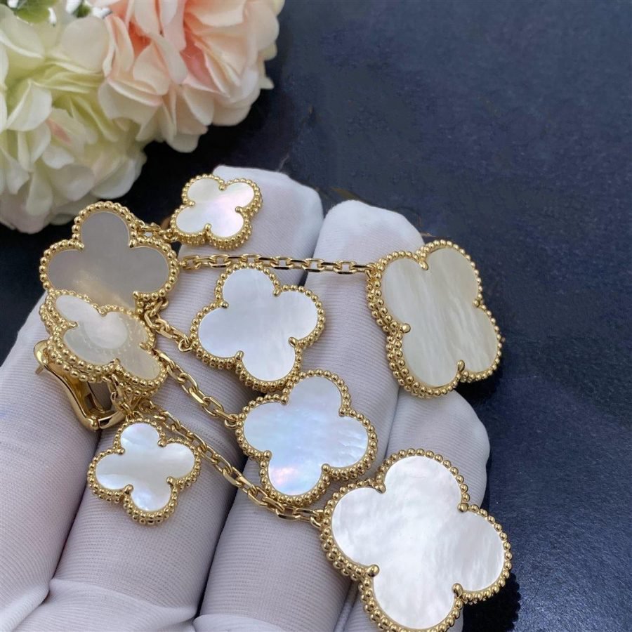 [MIRA]CLOVER EARRINGS WHITE MOP 4 MOTIFS GOLD