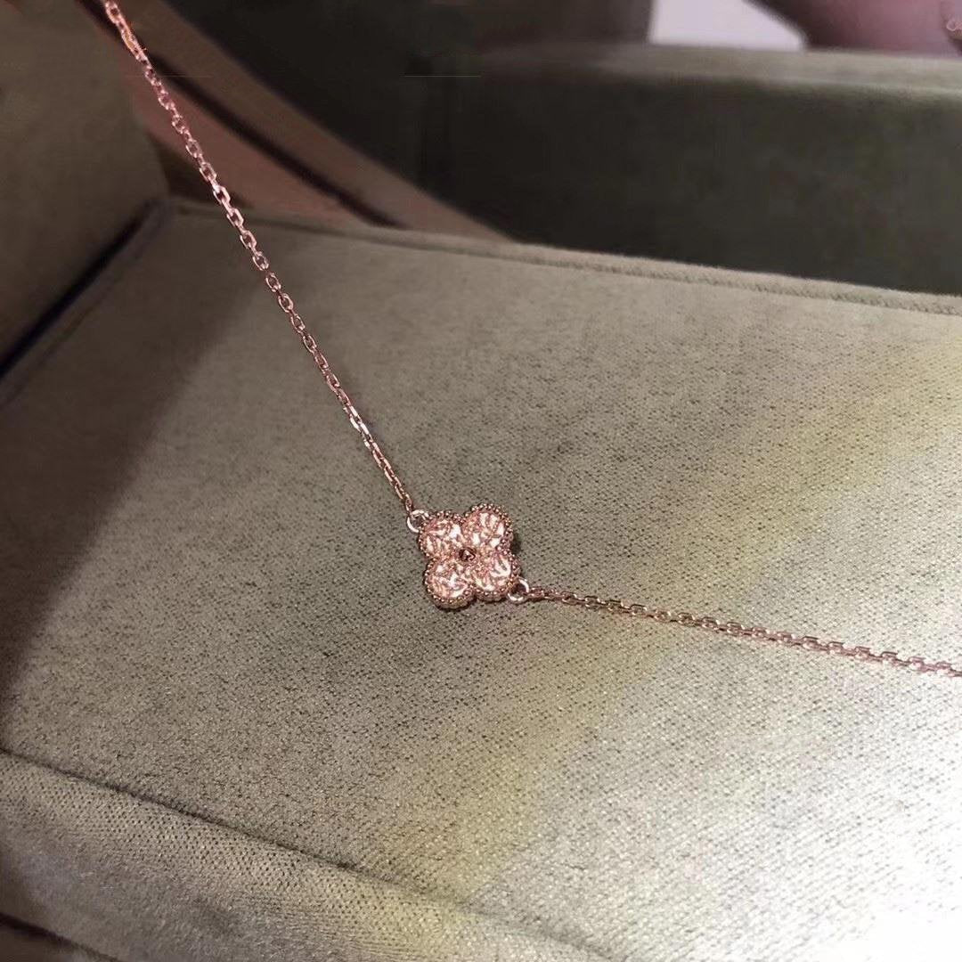 [MIRA]CLOVER SINGLE FLOWER BRACELET