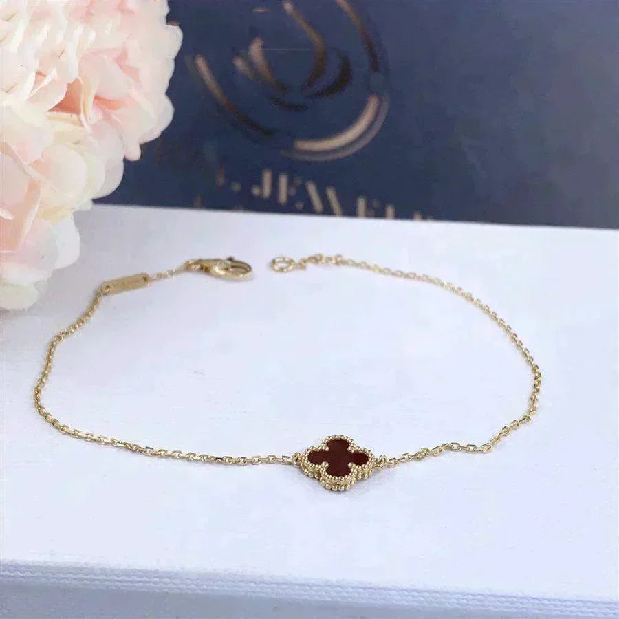 [MIRA]CLOVER  CARNELIAN SINGLE FLOWER BRACELET