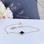 [MIRA]CLOVER ONYX SINGLE FLOWER BRACELET