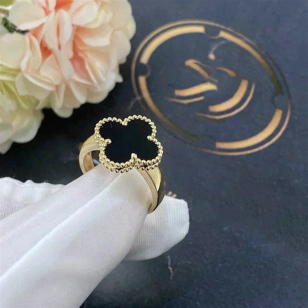 [MIRA]CLOVER ONYX RING