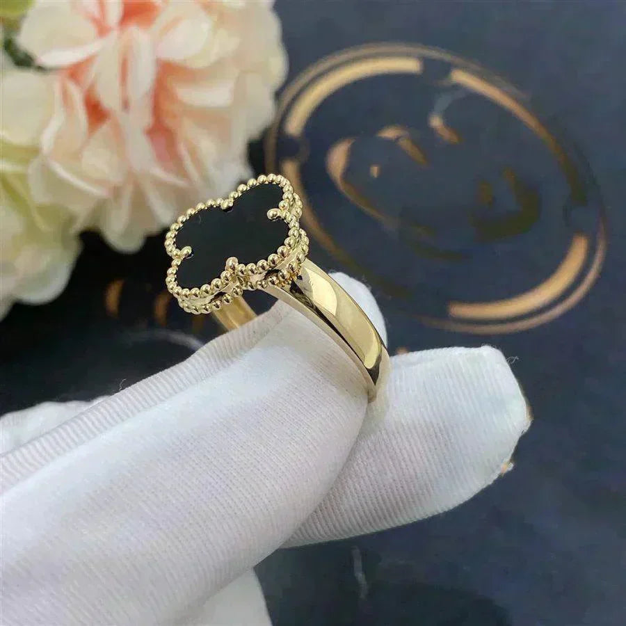 [MIRA]CLOVER ONYX RING