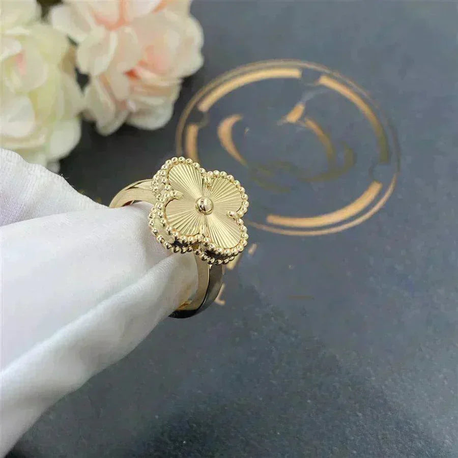 [MIRA]CLOVER GOLD RING