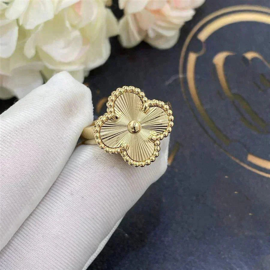[MIRA]CLOVER GOLD RING