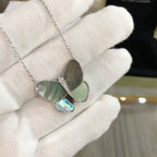 [MIRA]LARGE BUTTERFLY SILVER PENDANT DIAMOND NECKLACE